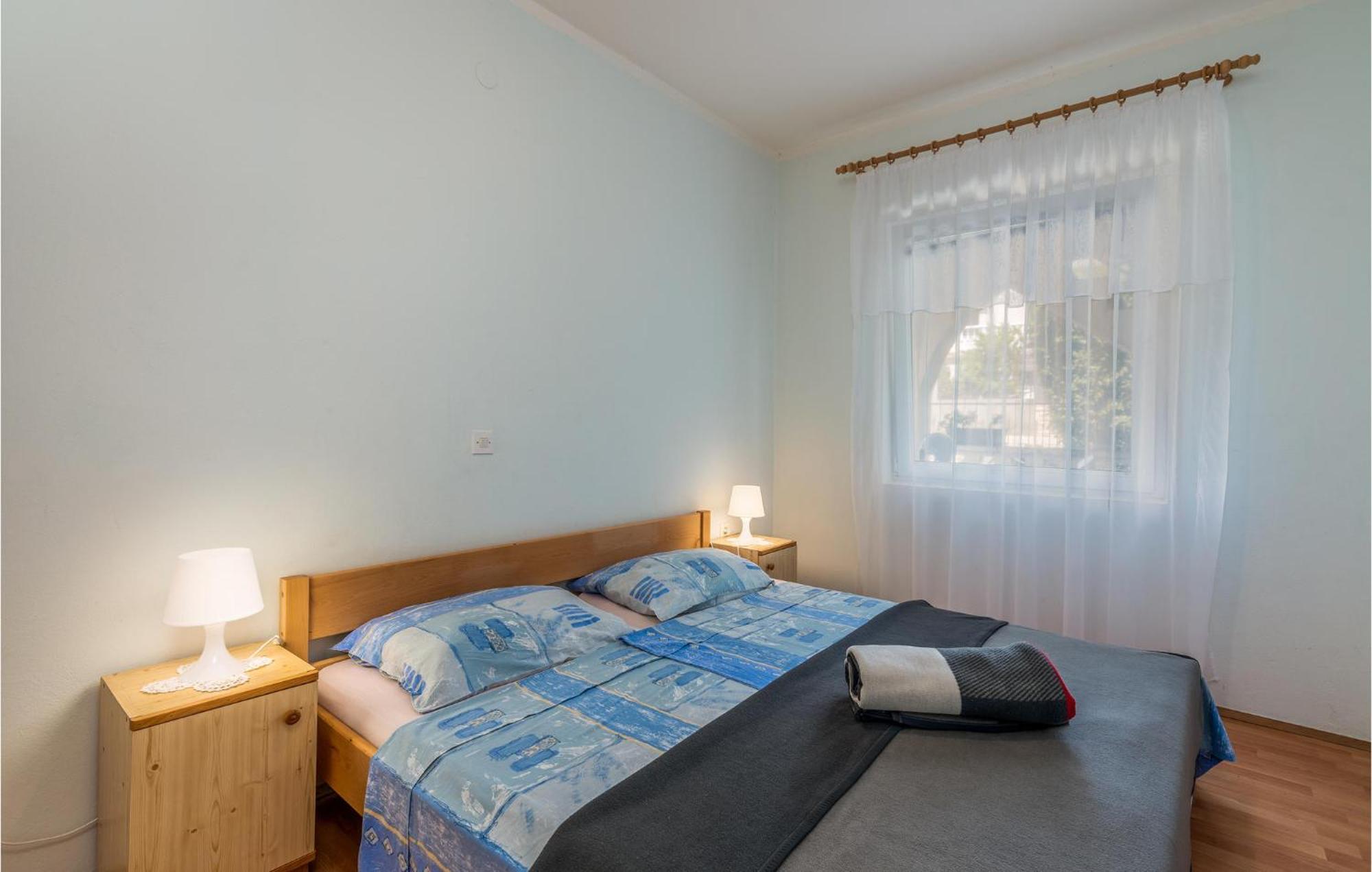 Beautiful Apartment In Pinezici With Wifi Exterior foto